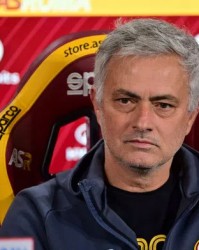  罗马队长挺身而出，佩莱格里尼世界波扳平比分