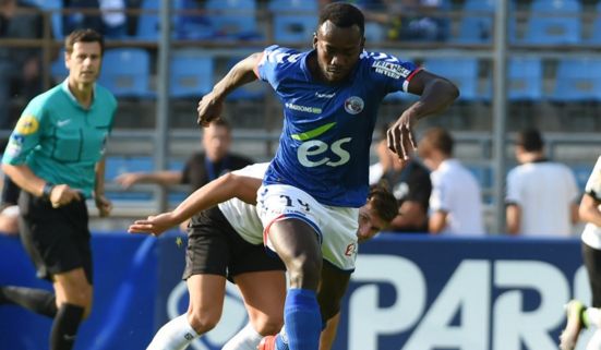  克莱蒙客场负于斯特拉斯堡，中场失控导致全面崩盘