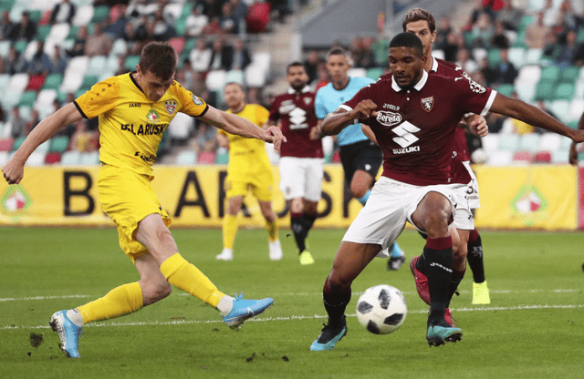  斯佩齐亚点球大战告捷，惊险晋级意大利杯  